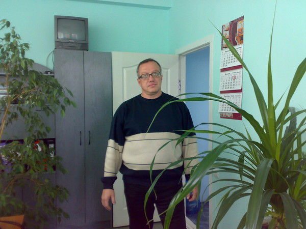 Виталий Узунов