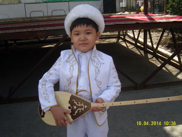 Насима Накисбекова