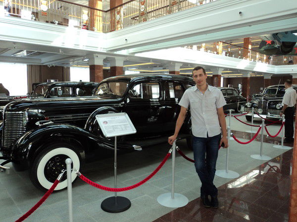 Алексей Певцов