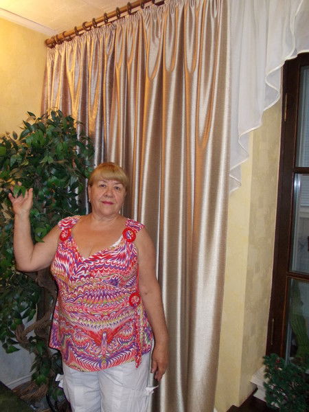 Людмила Холод