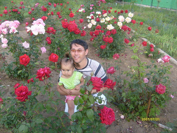 Алмаз Есенаев