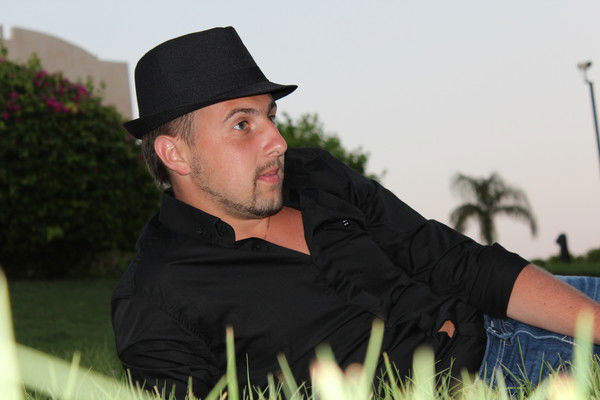 Виктор Миронов