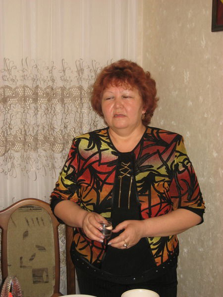 Зейнет Оразалина