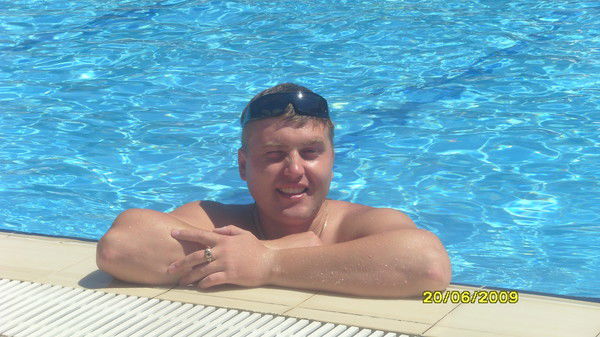 Андрей Гутров