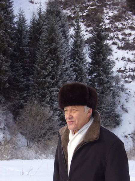 Игорь Лазарев