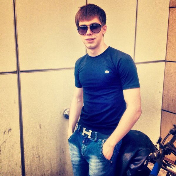 Максим Холопов