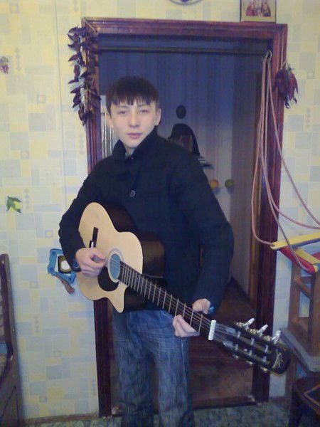 Дамир Муканов