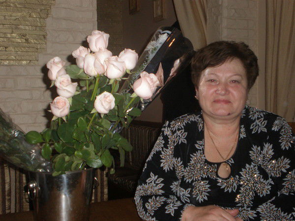 Людмила Милокостова