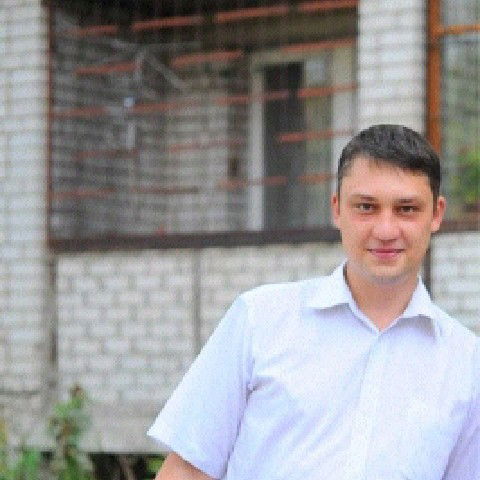 Роман Меркушов