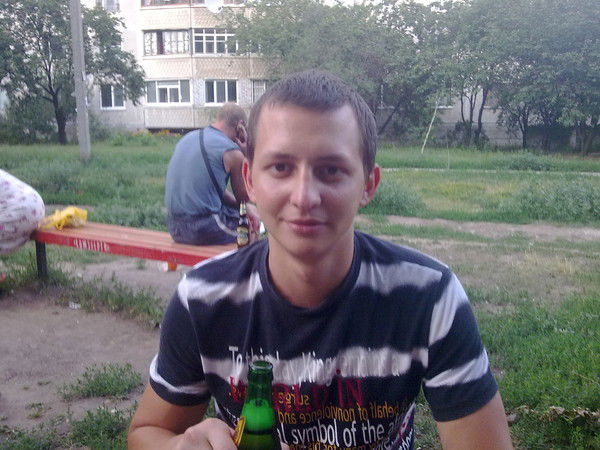 Женя Савченко