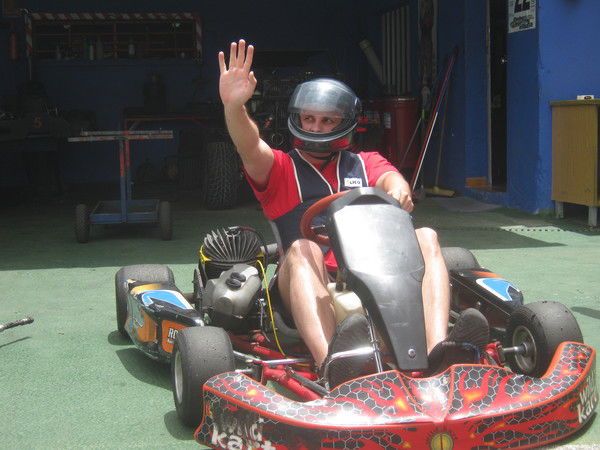 Максим Xxxxxxxxxxx