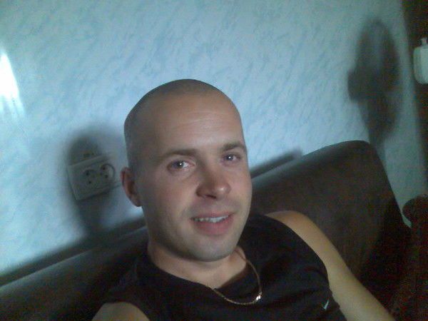 Андрей Николаенко