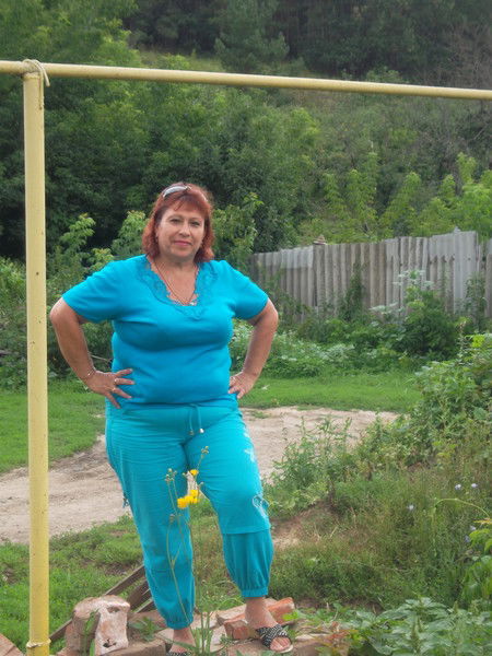 Галина Александрова