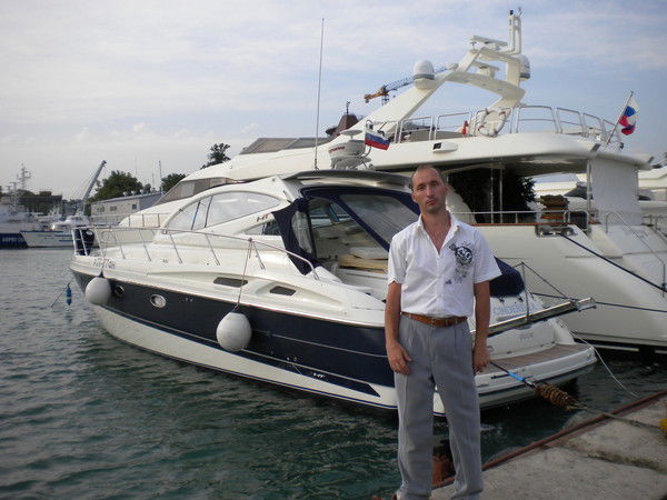 Сергей Николаев