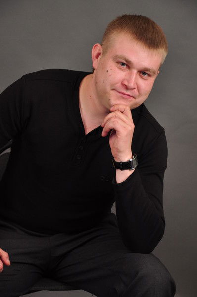 Александр Плотников