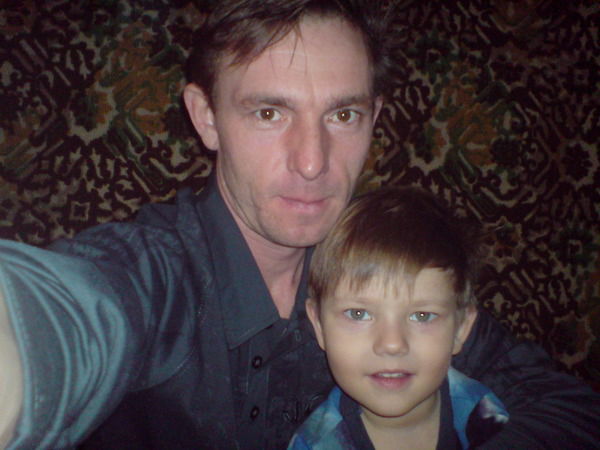 Александр Комаров