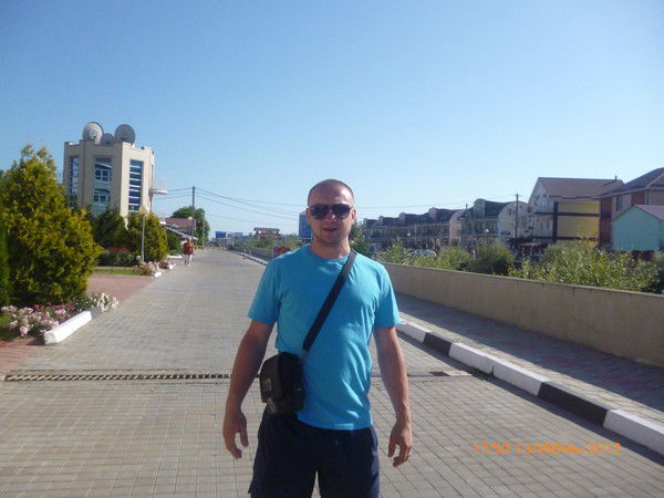 Максим Баранов