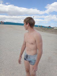 Вадим Иванов