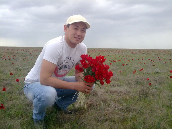 Медет Уалиев