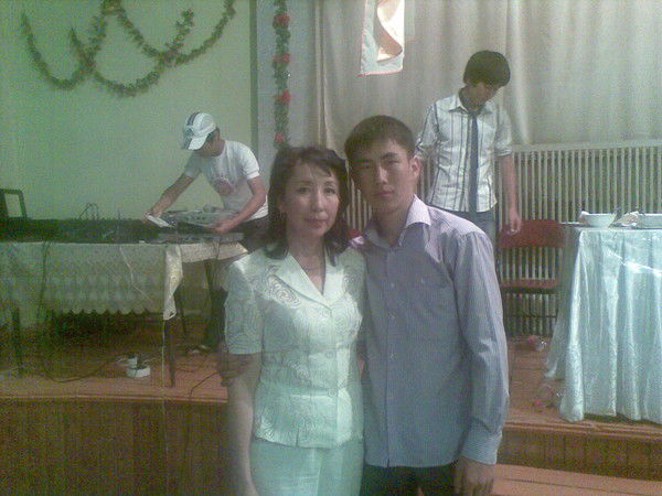 Лира Озубекова