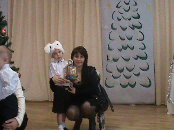 Елена Остраух