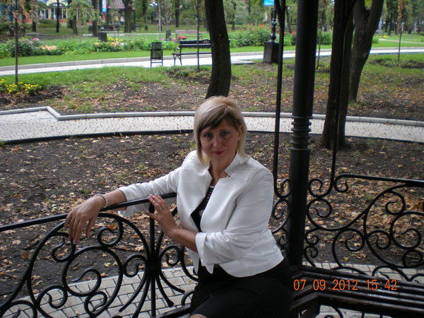 Людмила Толстых