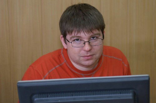 Андрей Попов