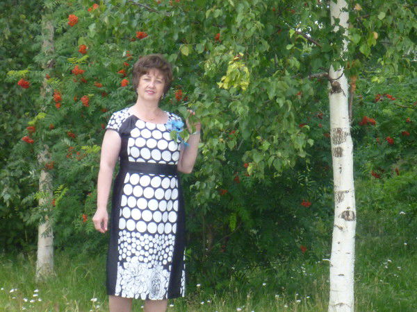 Елена Нарсова