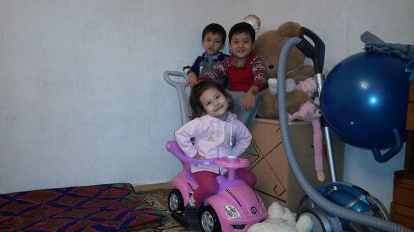 Лира Есетова