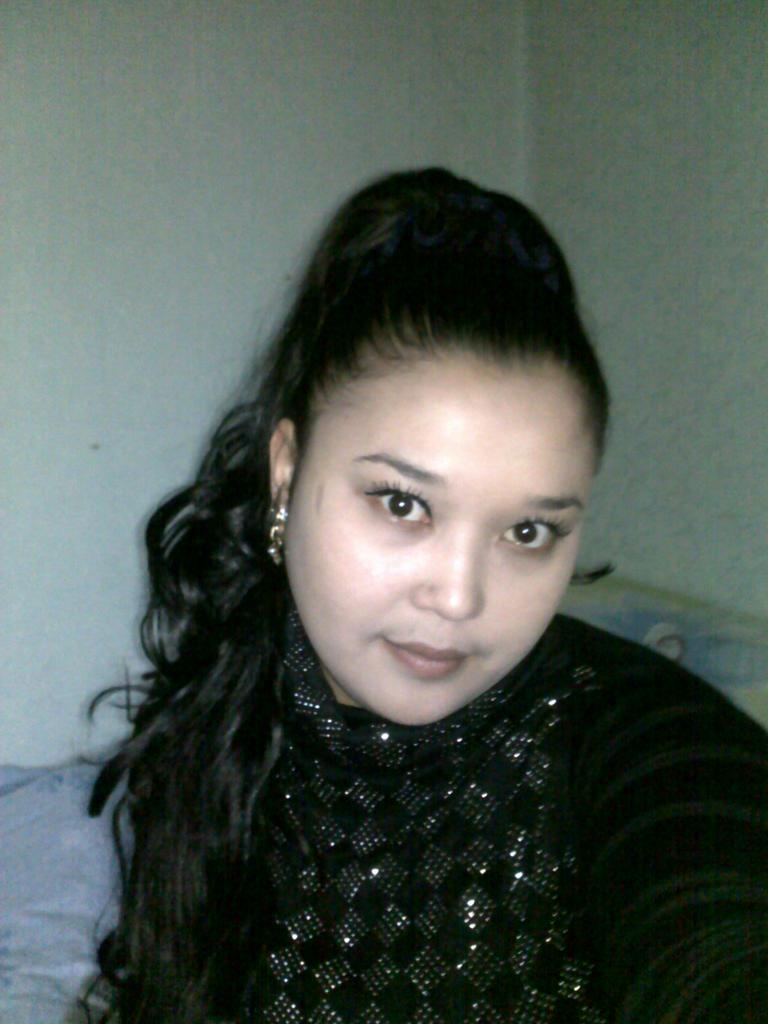 Айнурочка ****