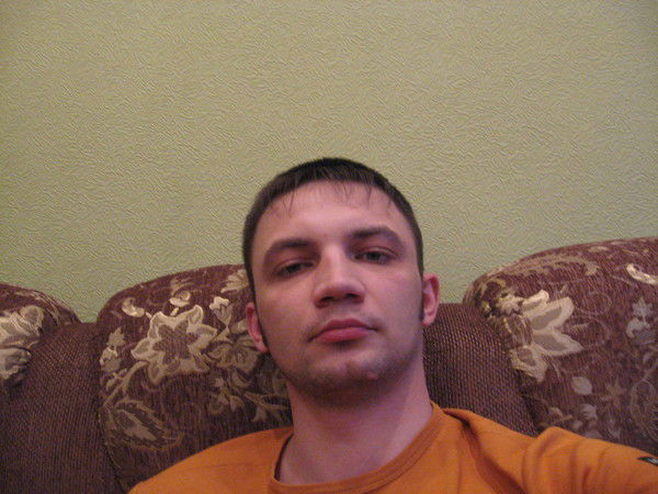 Павел Недоступов