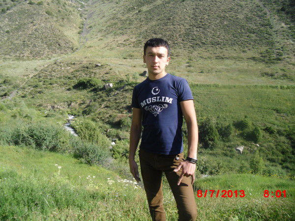 Диман Азамов