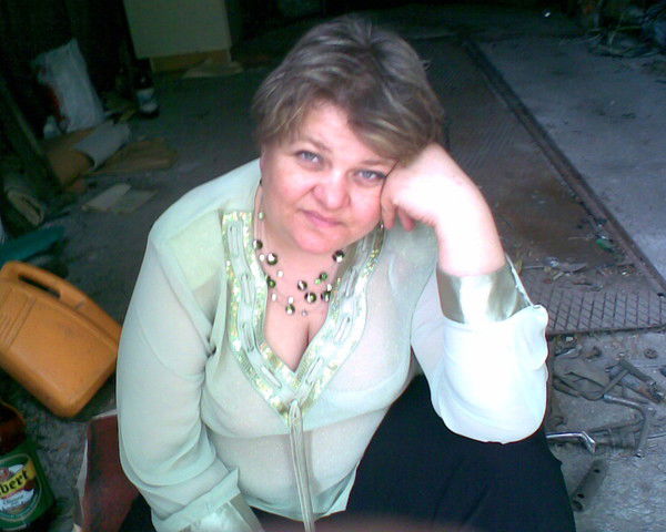 Ксюша Леонова