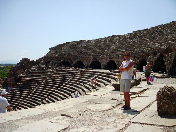 Роман Сотников