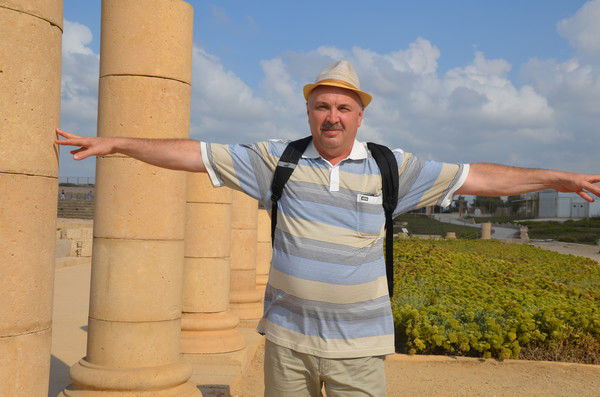 Игорь Петров