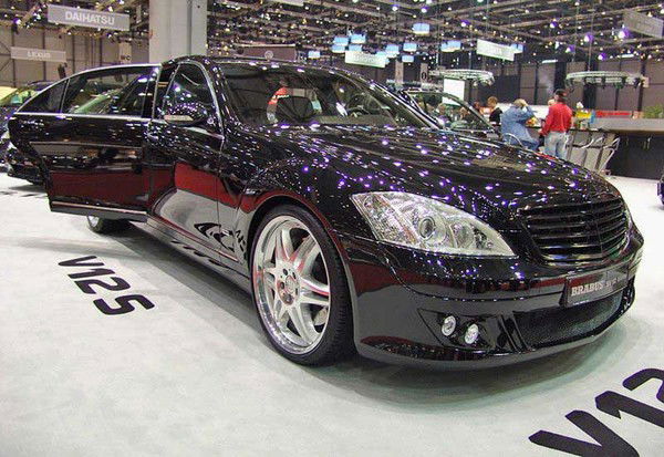 Данияр Аташов