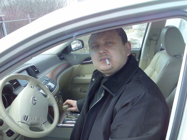 Олег Ермолов