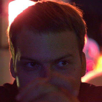 Владислав Голушков