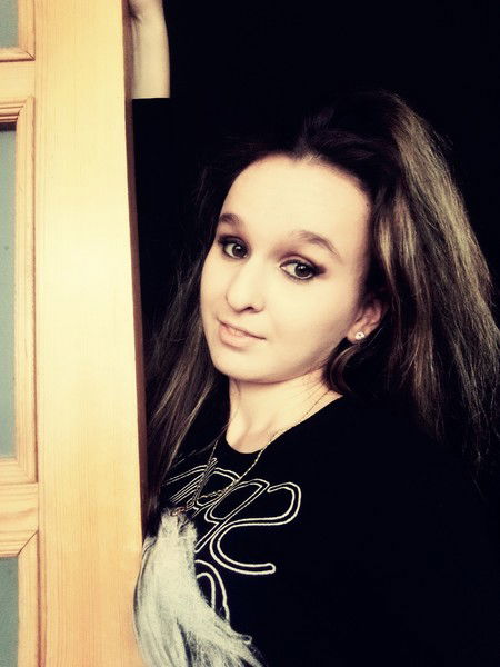 Живу В Раю Одета В Счастье