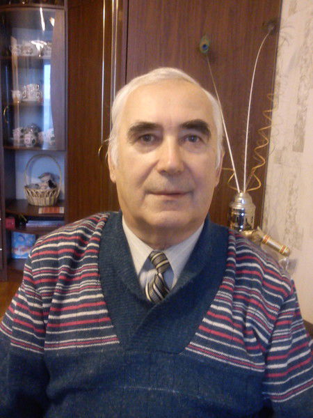 Василий Полозов