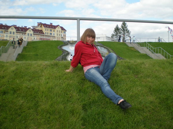 Елена Стойняк