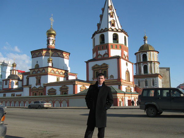 Александр Колобов