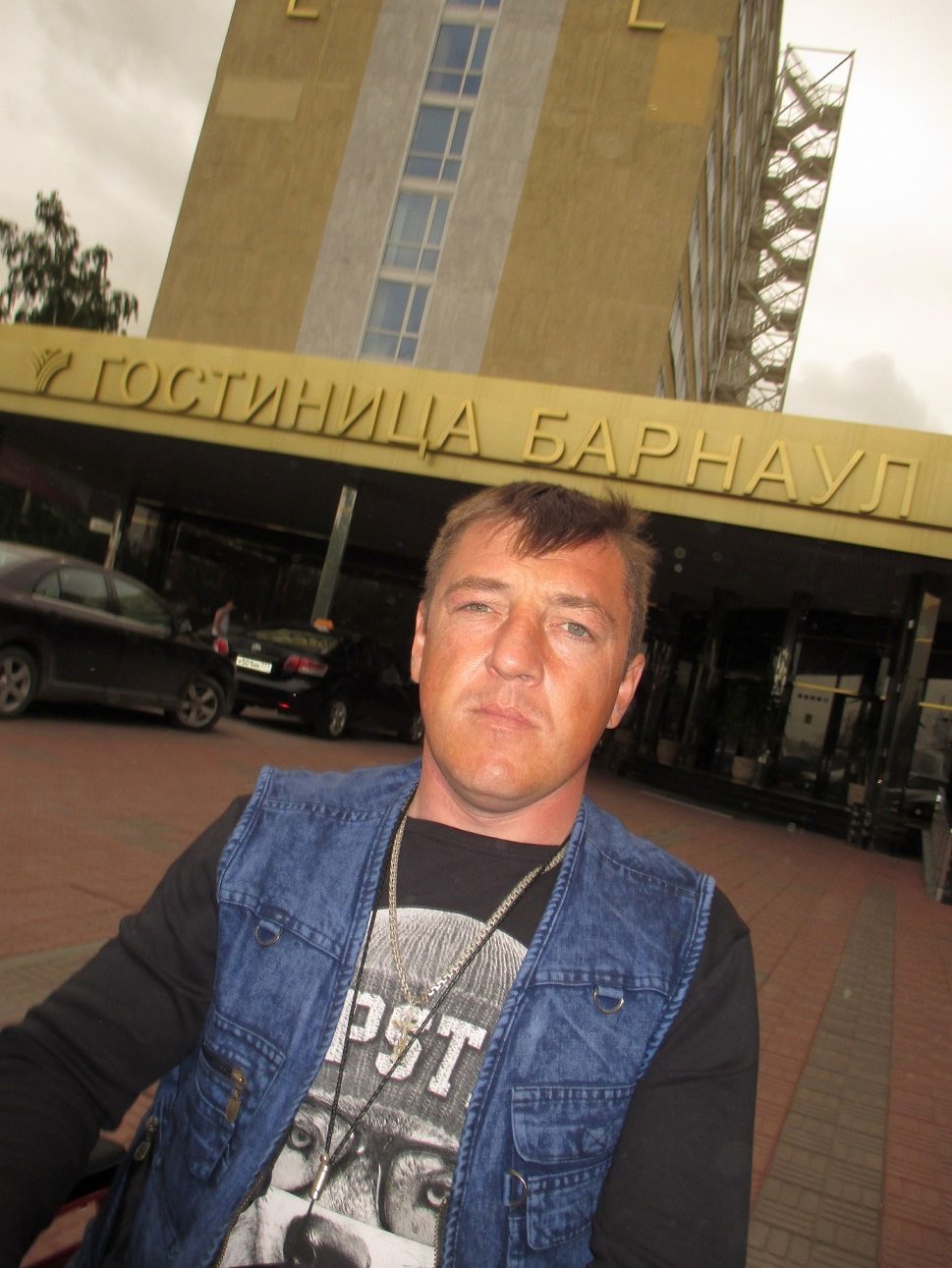 Максим Богдан