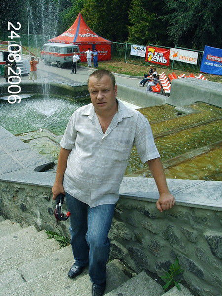 Олег Афанасенко