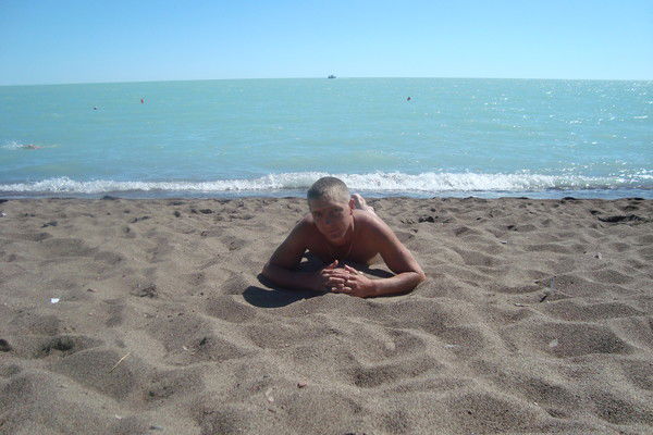 Петр Фролов