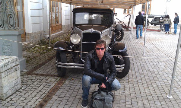 Андрей Петров