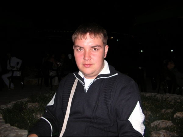 Андрей Тихонов