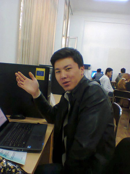 Искендер Элдияров