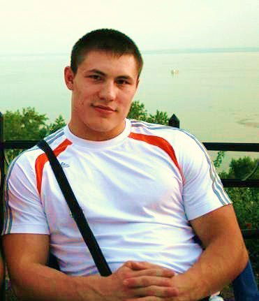 Роман Константинов