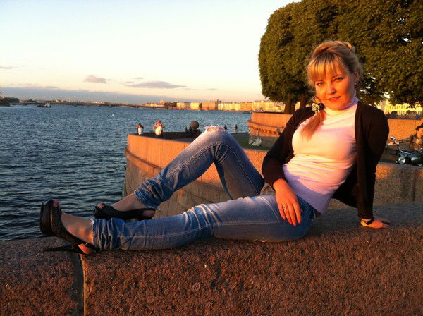 Яна Селезнева